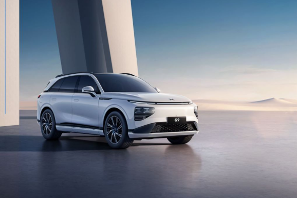 Chinese EV startup Xpeng launches flagship SUV G9
