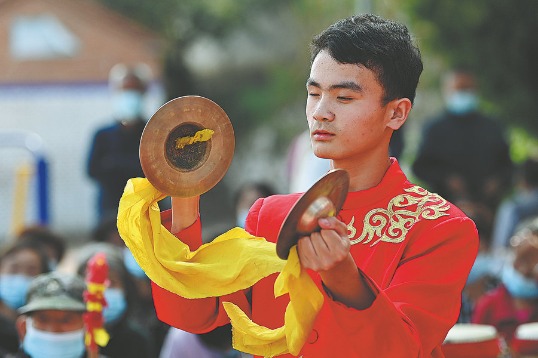 Decades-old ensemble sets their sights on excellence