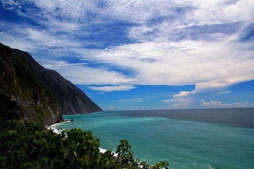 5.6-magnitude quake hits waters off Taiwan: CENC