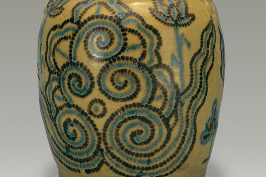 Tang Dynasty jar a fine example of Changsha ware