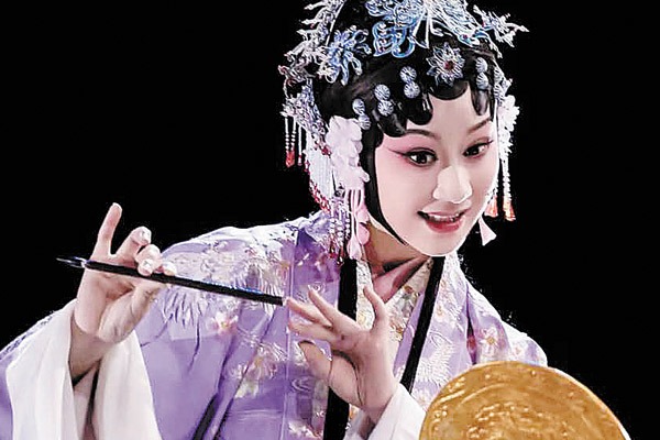 Production of classic Kunqu play set for stage
