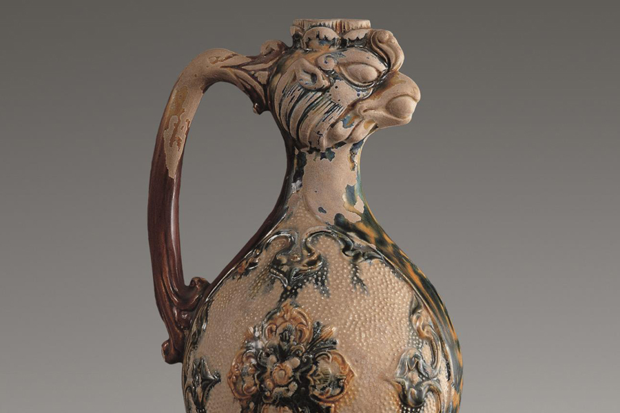 Tang Dynasty ewer witnesses cultural exchanges