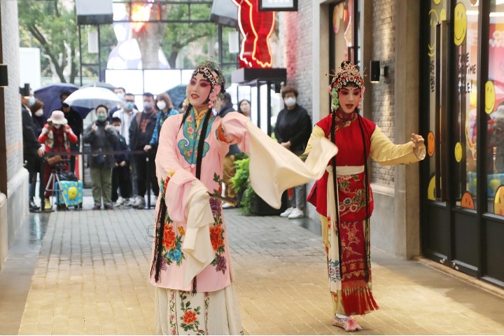 Art festival highlights dynamic culture in Shanghai