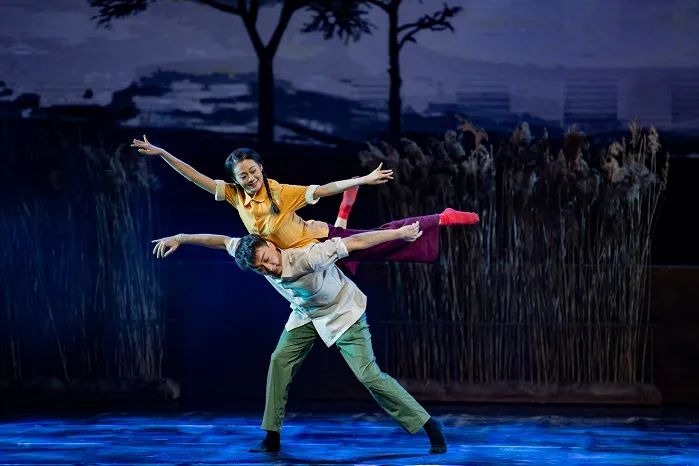 Original dance drama about great changes along Yellow River