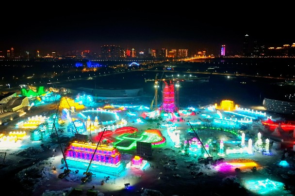 Ice park takes shape as workers face the cold