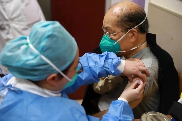 Optimized services promote COVID-19 vaccination for the elderly