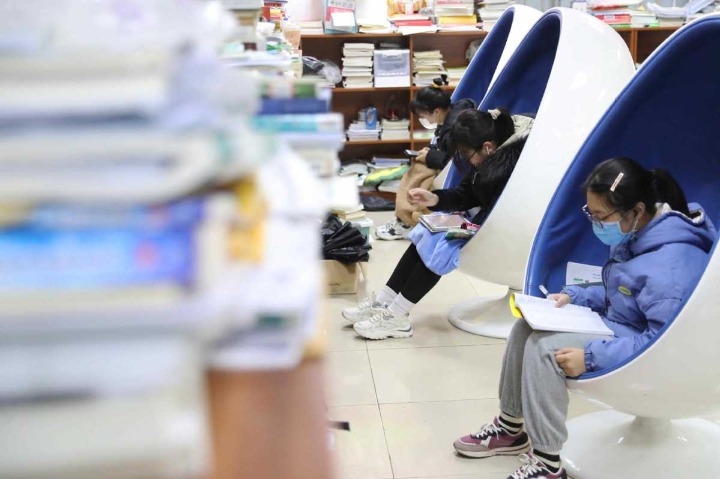 Battleground for postgraduates expands