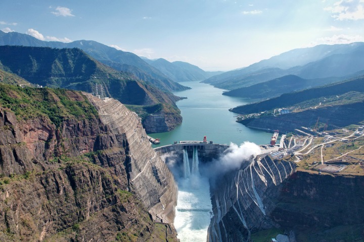 China builds world's largest clean energy corridor