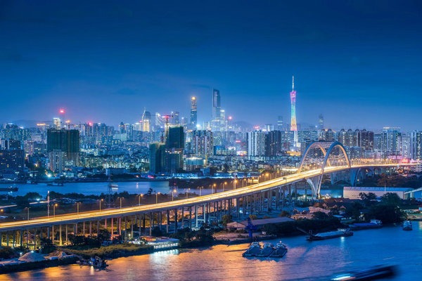 Domestic travel bookings surge across China