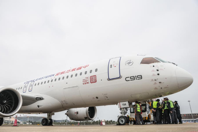 China's homegrown large jetliner receives over 1,000 orders