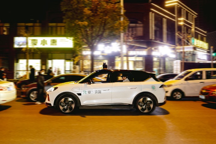 Baidu expands its robotaxi service