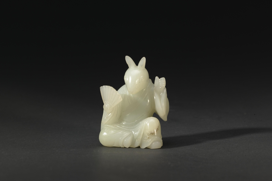 Jade hare deity from the Qing Dynasty