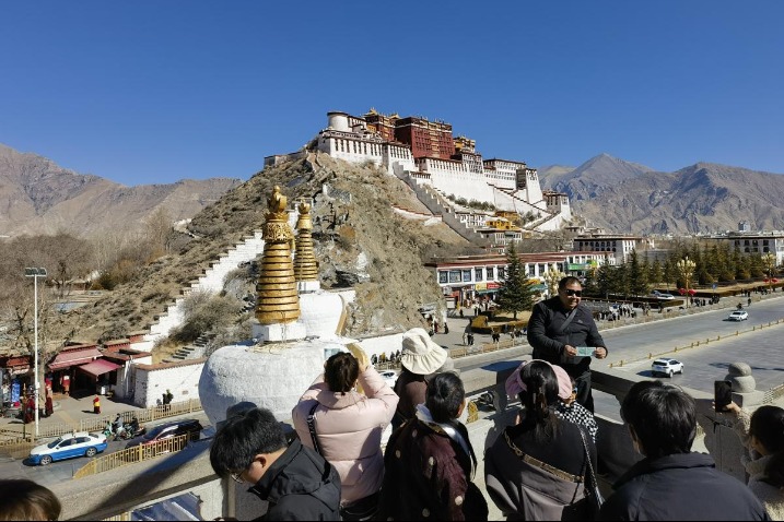 Tibet promotes travel during winter season