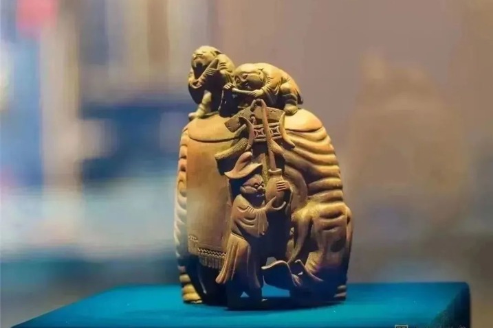 Hunan exhibit provides a glimpse of local auspicious culture