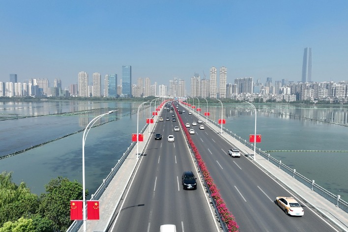 Wuhan eases limits on home purchases