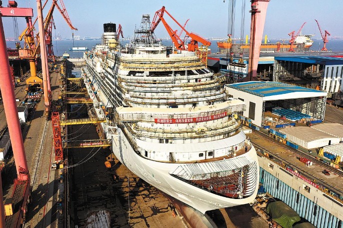 First made-in-China cruise ship on its way