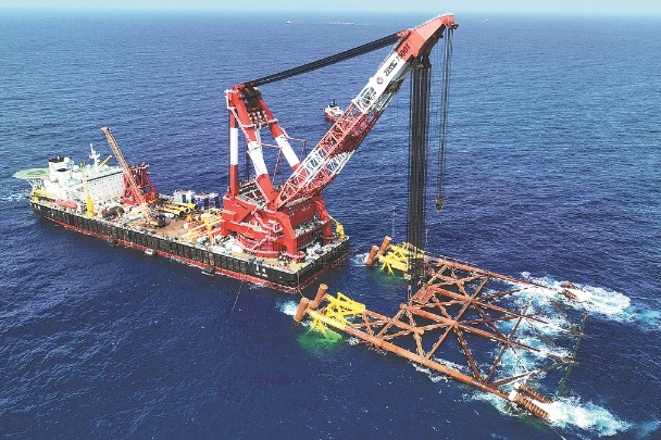 China vows green future for oil and gas works