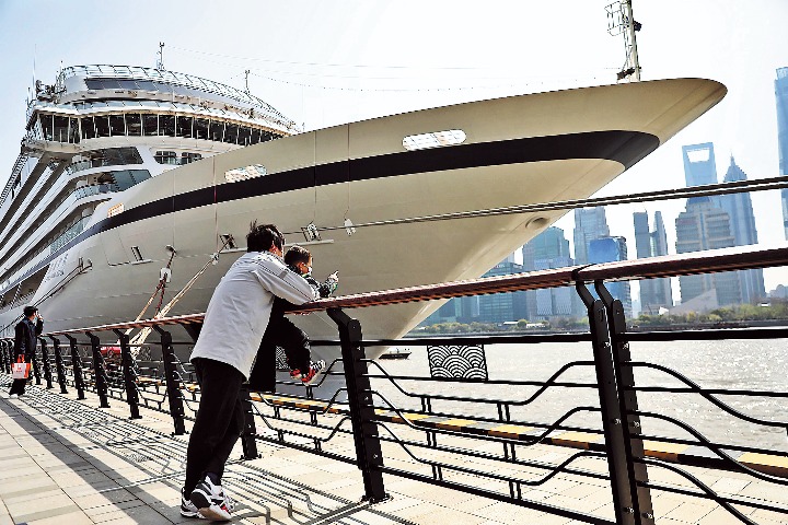 Domestic cruise industry heads back out to sea after pandemic