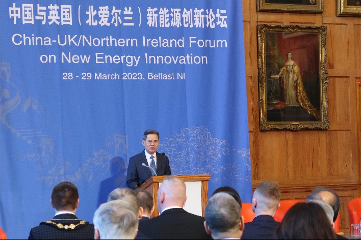 China, UK aim high with low carbon goals