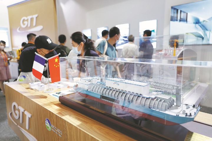 China, France ready to deepen commercial ties