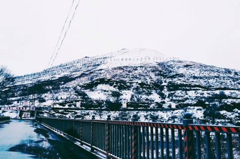 Snow-covered county during Spring Festival