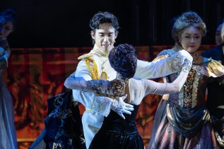 Musical Anna Karenina tours Chinese cities