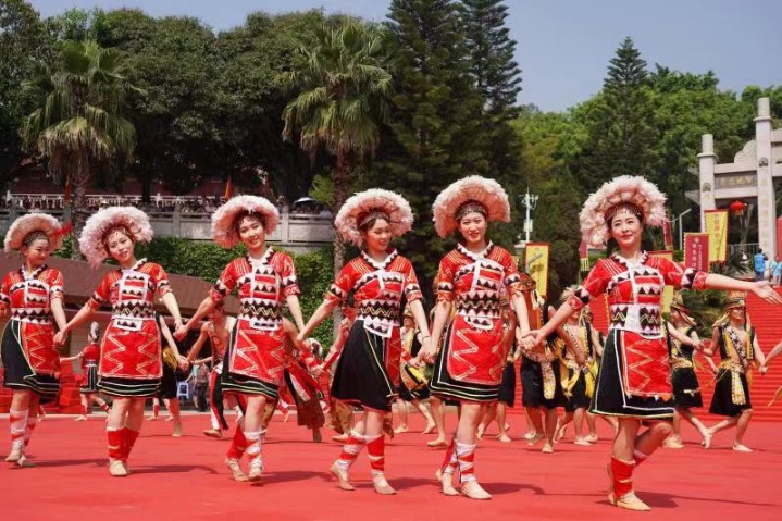 Festival attracts believers from both sides of Taiwan Strait