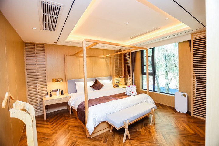 Chinese-style hotel in Wuhan’s largest ecological park opens to the public