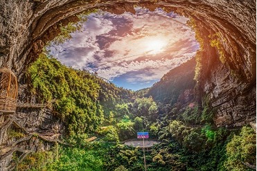 Hechi develops tourism formats, expands industry chain