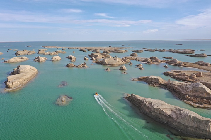 World’s only water Yadan landform in NW China