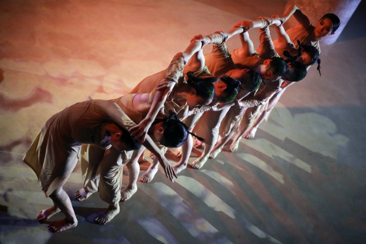 Chinese and French institutions collaborate in immersive dance 'Mobius'