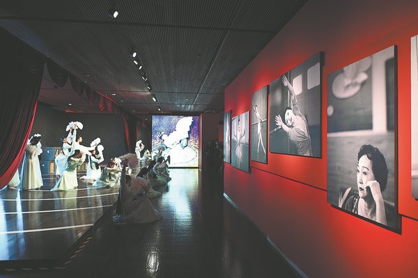 A dancer in step with her time