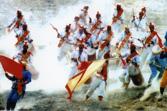 Lanzhou Taiping Drum dance: moving to the beats