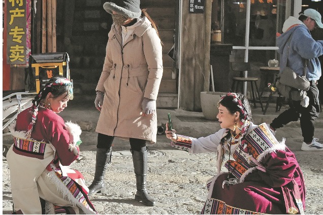 Tibet sees tourism rebound in May Day holiday