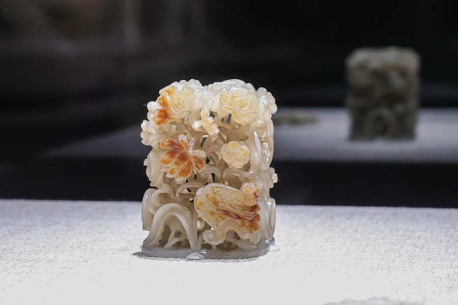 Jiangsu exhibit sheds light on Yuan Dynasty Dadu history