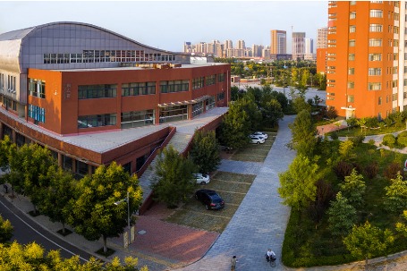 Jining University