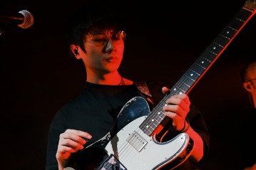 Album embraces modern sound