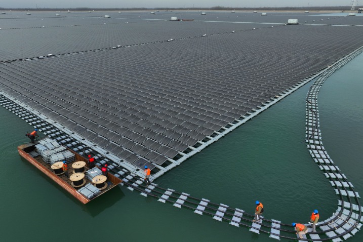 China's photovoltaic sector logs steady growth in March-April