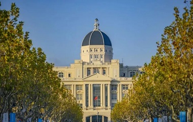 Shanghai International Studies University