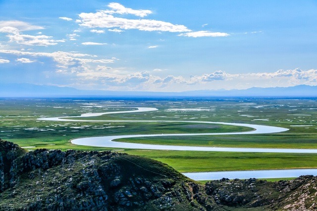 Sightseeing trains offering new experiences