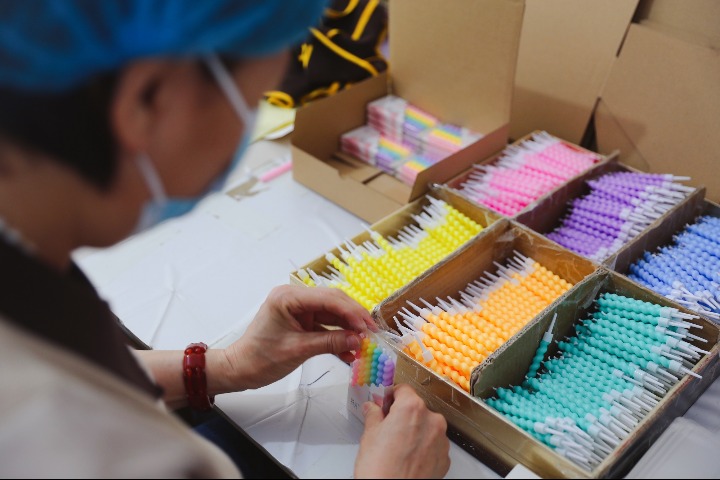 Small town candle producers go big