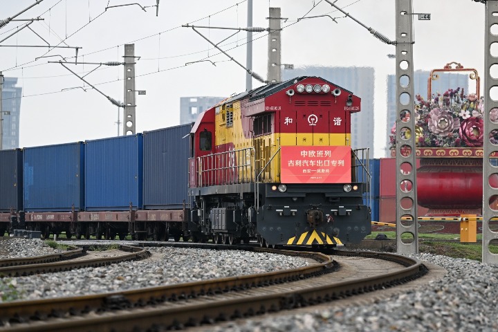 Xi'an sees China-Europe freight train trips up 46.4% in H1
