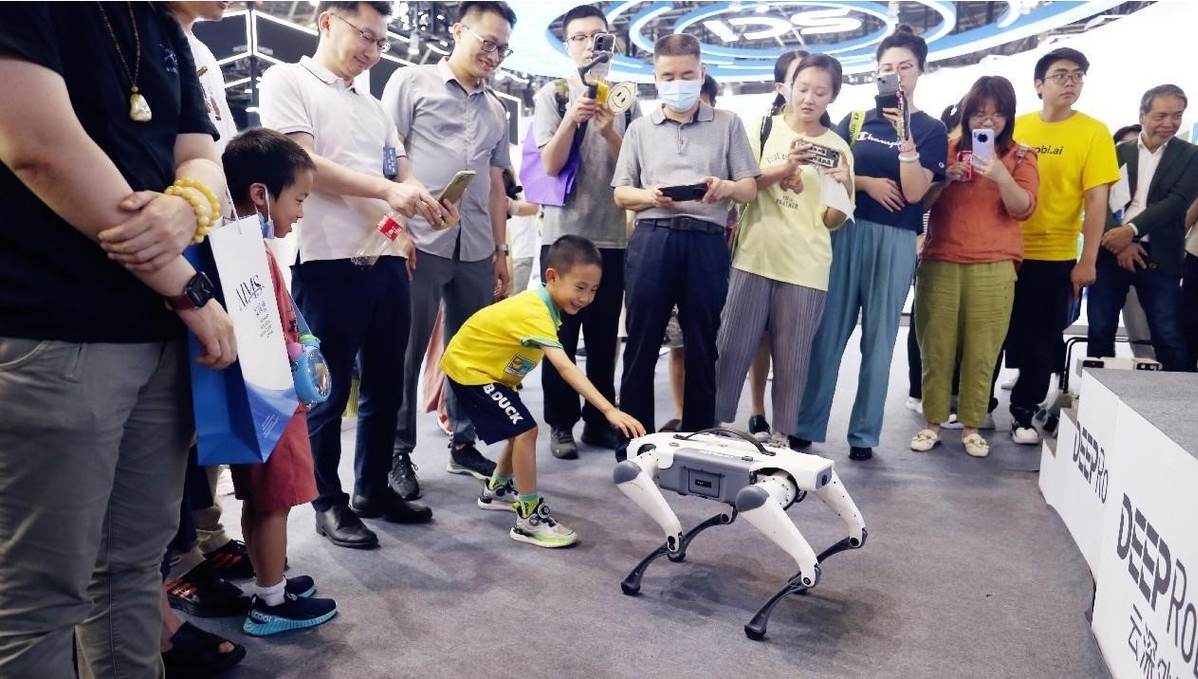 China's AI industry achieves fruitful outcomes