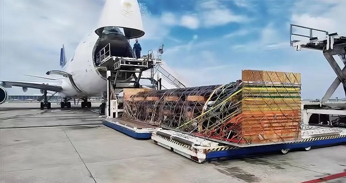 Hongqiao-based express company closer to the world