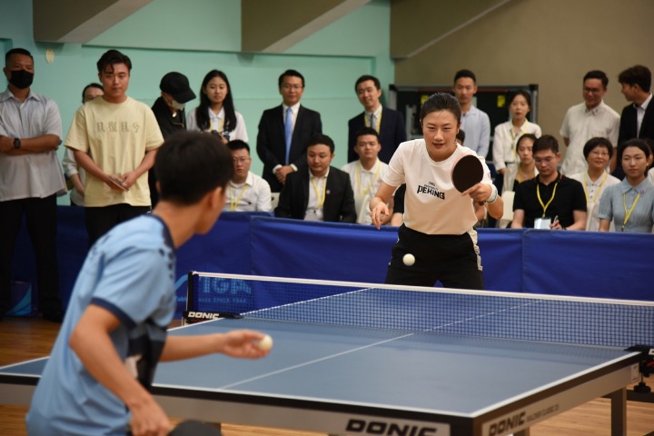 Mainland university exchange group visits Chengchi University in Taiwan