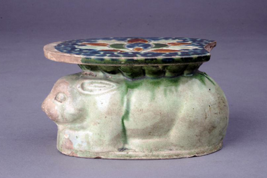 Ancient Chinese pillows exhibited in Hebei