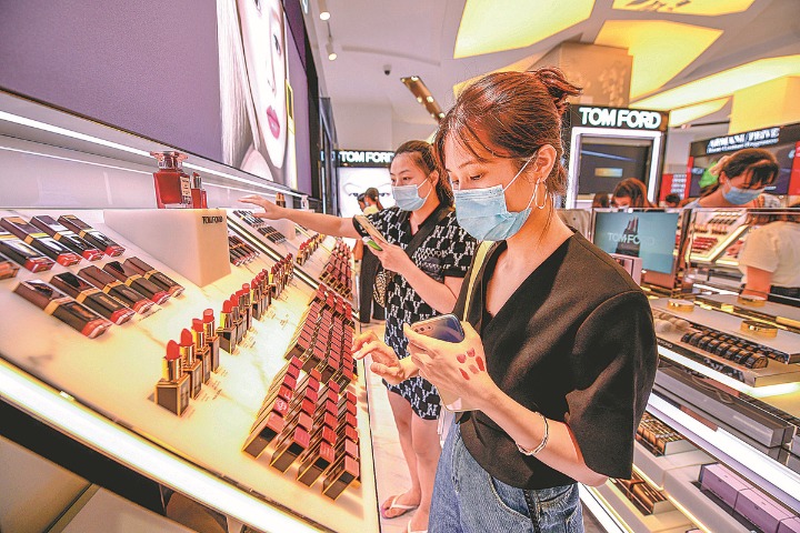 Cosmetic sector urged not to fuel anxiety