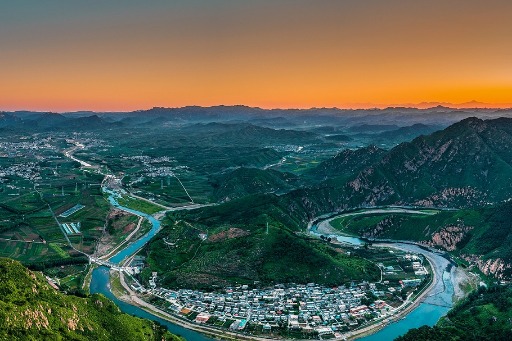A closer look at beautiful villages in N China's Hebei