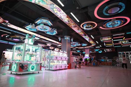 New commercial complex opened on Quancheng Road