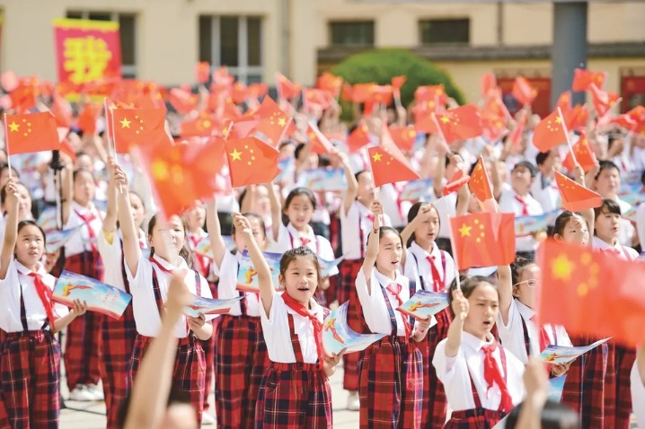 Shanxi improves tourist services for upcoming holiday season